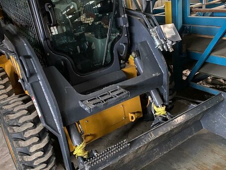 2023 XCMG SR760, золотистый, 4500000 рублей, вид 2