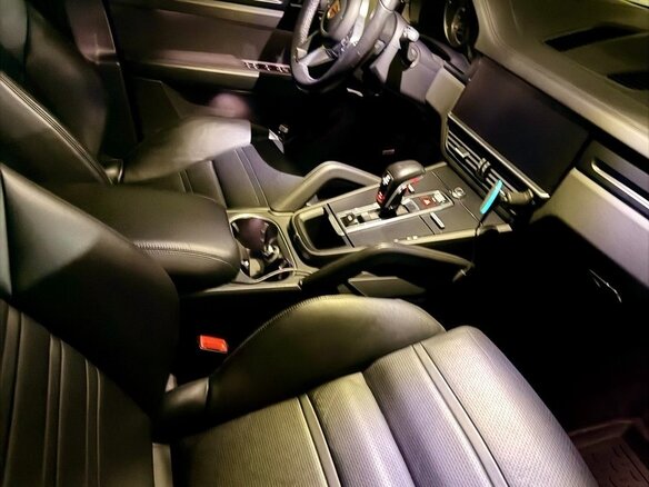 2020 Porsche Cayenne S III, серый, 6300000 рублей - вид 15