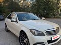 2011 Mercedes-Benz C-Класс 200 III (W204) Рестайлинг, белый, 1300000 рублей - вид 1