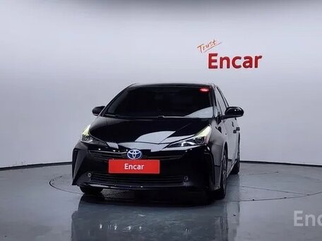 2023 Toyota Prius PHV ZVW52 Prime IV (XW50), чёрный, 1700000 рублей, вид 3