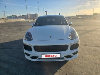 2015 Porsche Cayenne S Diesel II Рестайлинг (958), белый, 4850000 рублей, вид 2