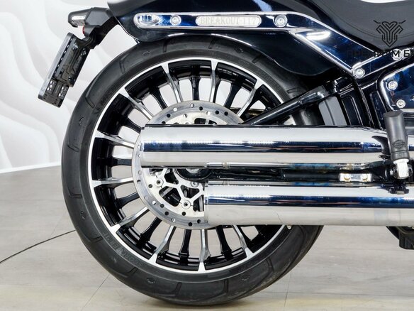 2023 Harley-Davidson Breakout, чёрный, 2585000 рублей - вид 8