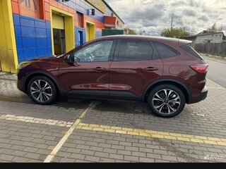 2021 Ford Escape IV, красный, 2050000 рублей, вид 4