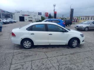 2014 Volkswagen Polo V, белый, 440000 рублей, вид 4