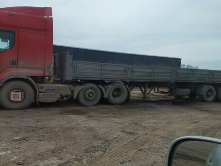 2001 Renault Premium, красный, 1750000 рублей, вид 2