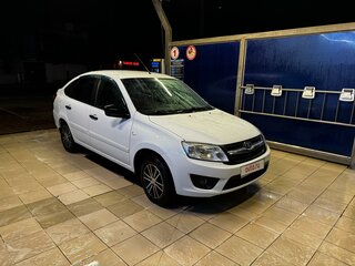 2017 Lada (ВАЗ) Granta I, белый, 800000 рублей, вид 5