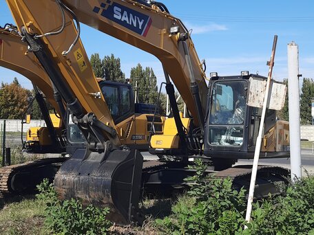 2022 Sany SY215C, жёлтый, 11200000 рублей, вид 2