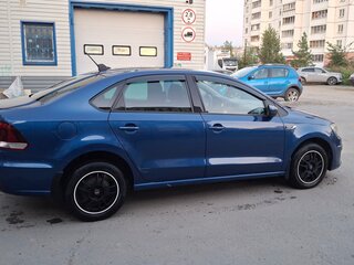 2019 Volkswagen Polo V Рестайлинг, синий, 1450000 рублей, вид 3