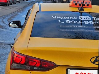 2018 Hyundai Solaris II, жёлтый, 770000 рублей, вид 3