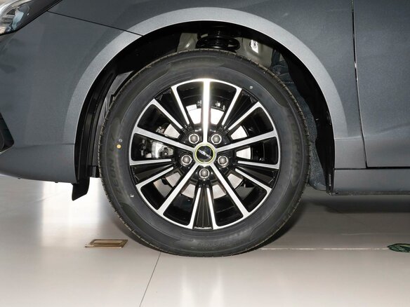 2023 Roewe i5 I Рестайлинг, серый - вид 10