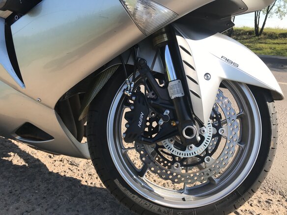 2007 Kawasaki ZZR 1400, серебристый, 650000 рублей - вид 8