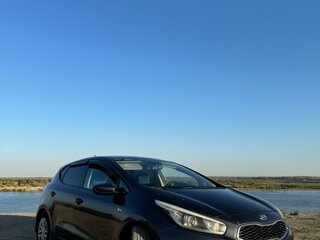 2015 Kia Ceed II, серый, 1180000 рублей, вид 1