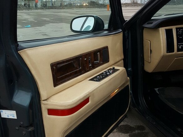 1993 Cadillac Fleetwood II, зелёный - вид 14