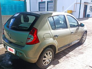 2012 Renault Sandero I, бежевый, 550000 рублей, вид 3