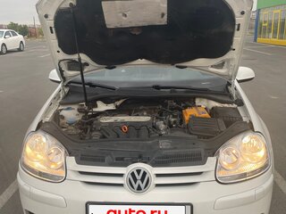 2007 Volkswagen Golf V, белый, 650000 рублей, вид 5