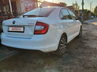 2017 Skoda Rapid I Рестайлинг, белый, 1250000 рублей, вид 2