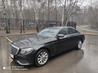 2019 Mercedes-Benz E-Класс 200 V (W213, S213, C238), чёрный, 2250000 рублей, вид 2