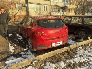 2014 Kia Ceed II, красный, 1150000 рублей, вид 4