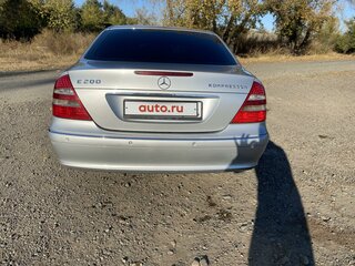 2004 Mercedes-Benz E-Класс 200 III (W211, S211), серебристый, 1250000 рублей, вид 5