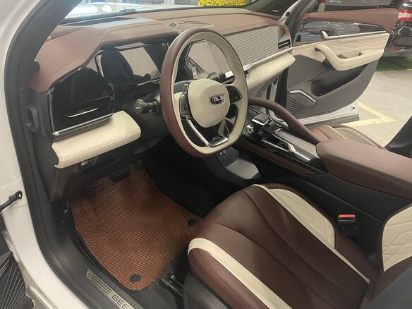 2023 Geely Monjaro I, белый, 3200000 рублей - вид 10