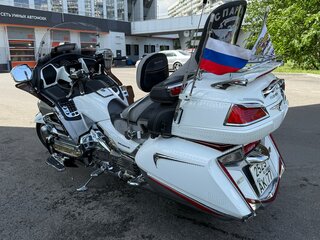 2012 Honda GL 1800 Gold Wing, белый, 3300000 рублей, вид 5