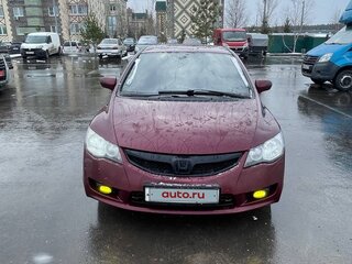 2008 Honda Civic VIII, красный, 750000 рублей, вид 2
