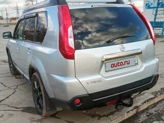 2011 Nissan X-Trail II Рестайлинг, серебристый, 1750000 рублей, вид 3