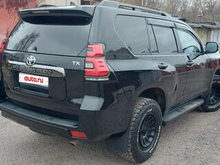 2020 Toyota Land Cruiser Prado 150 Series Рестайлинг 3, чёрный, 5750000 рублей, вид 4