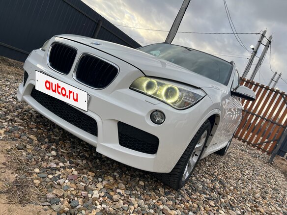 2014 BMW X1 20i I (E84) Рестайлинг, белый, 1650000 рублей - вид 12