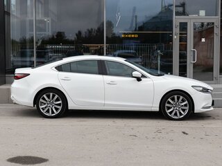 2022 Mazda 6 Atenza III (GJ) Рестайлинг 2, белый, 2450000 рублей, вид 4