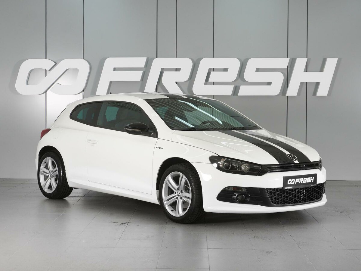 Открыть фотографии: Volkswagen Scirocco III