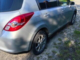 2012 Nissan Tiida I, серебристый, 750000 рублей, вид 4
