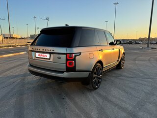 2018 Land Rover Range Rover IV Рестайлинг, золотистый, 5900000 рублей, вид 5