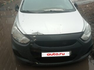 2011 Hyundai Solaris I, серебристый, 499000 рублей, вид 1