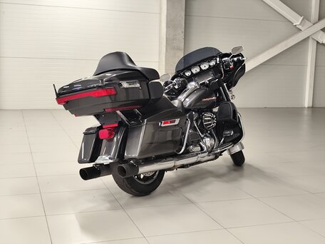 2018 Harley-Davidson Electra Glide, серый, 1600000 рублей, вид 5