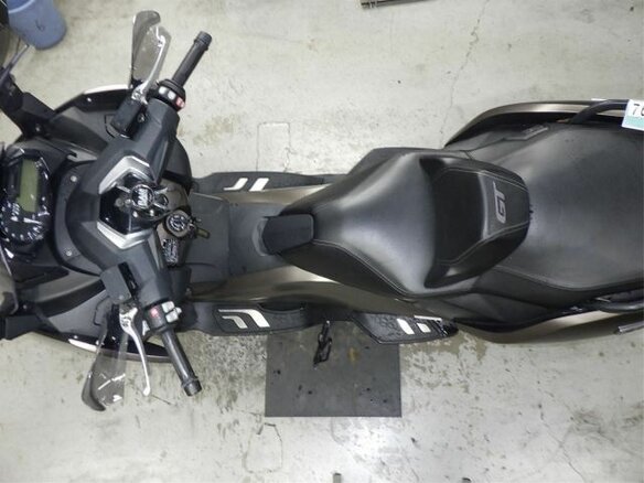 2017 BMW C 650 GT, серый, 800000 рублей - вид 8