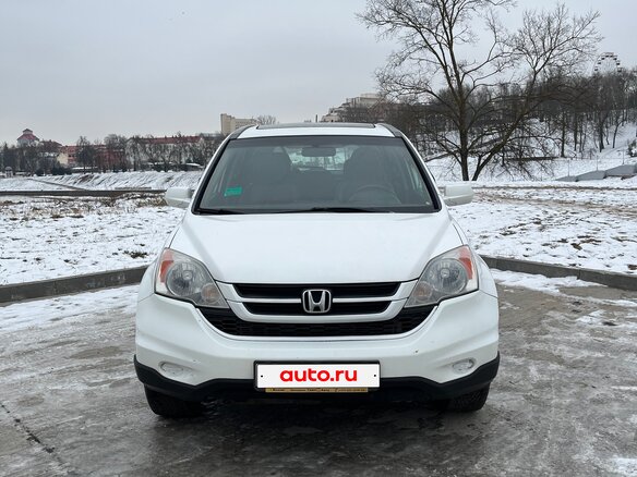 2011 Honda CR-V III Рестайлинг, белый, 1250000 рублей
