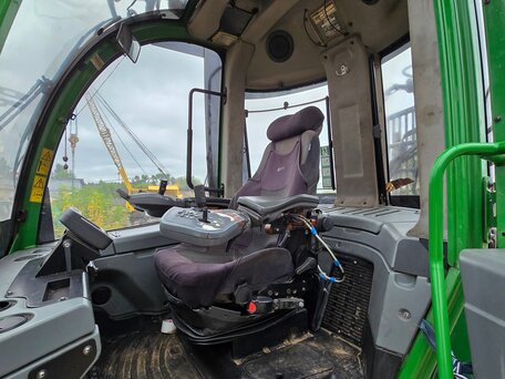 2012 John Deere 1210E, зелёный, 18500000 рублей, вид 1