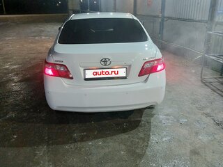 2011 Toyota Camry VI (XV40) Рестайлинг, белый, 1350000 рублей, вид 3