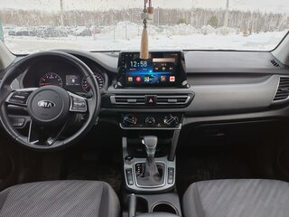 2021 Kia Seltos I, серый, 2420000 рублей, вид 3