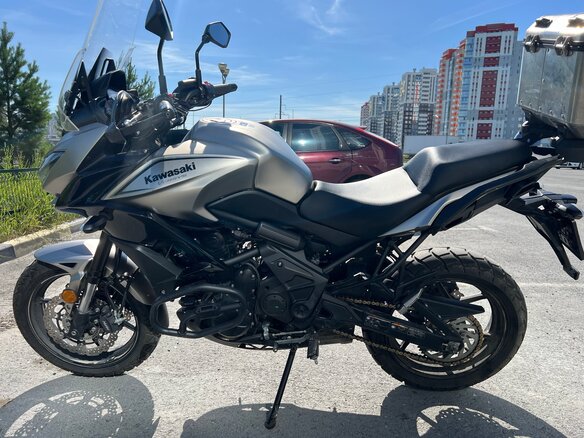 2017 Kawasaki Versys 650, бежевый, 700000 рублей - вид 5