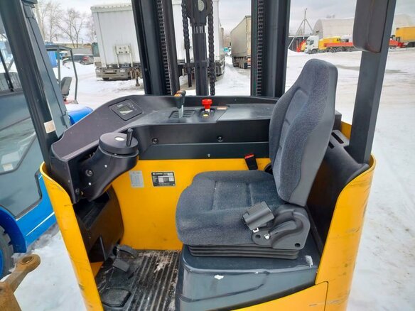 2019 LiuGong CLG 2160H, жёлтый, 900000 рублей - вид 8