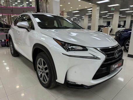 Lexus NX I