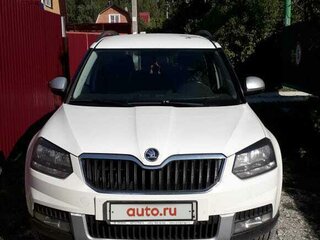 2015 Skoda Yeti I Рестайлинг, белый, 1400000 рублей, вид 1