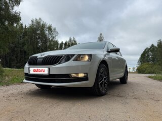 2018 Skoda Octavia III (A7) Рестайлинг, белый, 1799999 рублей, вид 4