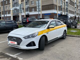 2019 Hyundai Sonata VII (LF) Рестайлинг, белый, 1190000 рублей, вид 1