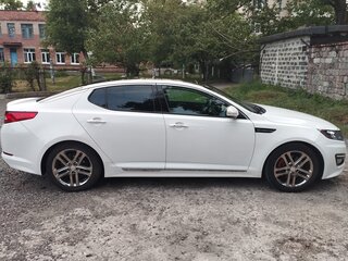 2013 Kia Optima III, белый, 1500000 рублей, вид 3