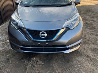 2016 Nissan Note e-Power II Рестайлинг, серый, 1000000 рублей, вид 1