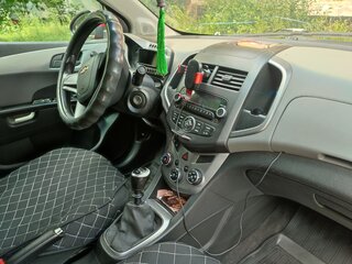 2013 Chevrolet Aveo II, красный, 615000 рублей, вид 3