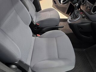 2013 Peugeot Partner II Рестайлинг, чёрный, 1050000 рублей, вид 3
